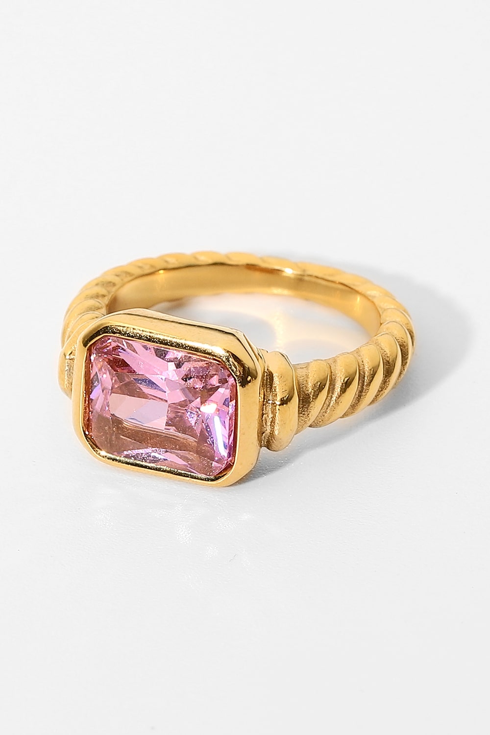 Inlaid Cubic Zirconia Twisted Ring